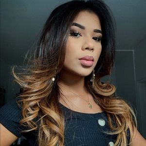 Meet your Posher, Karina🤗